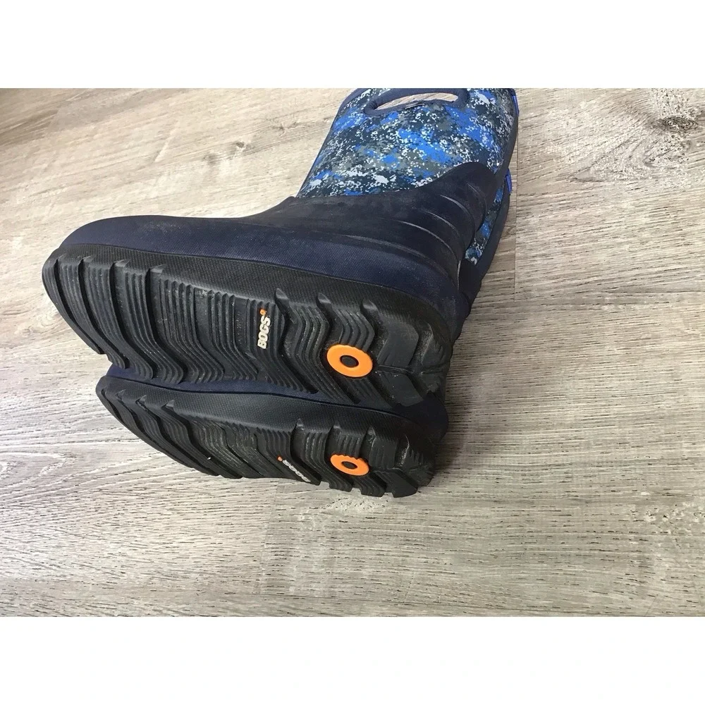 Bogs Boots Youth Kids 5 Blue Camo NeoClassic Waterproof Insulated Snow Winter